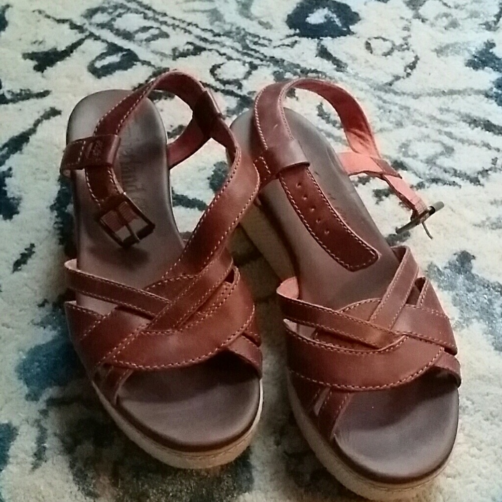Sandles